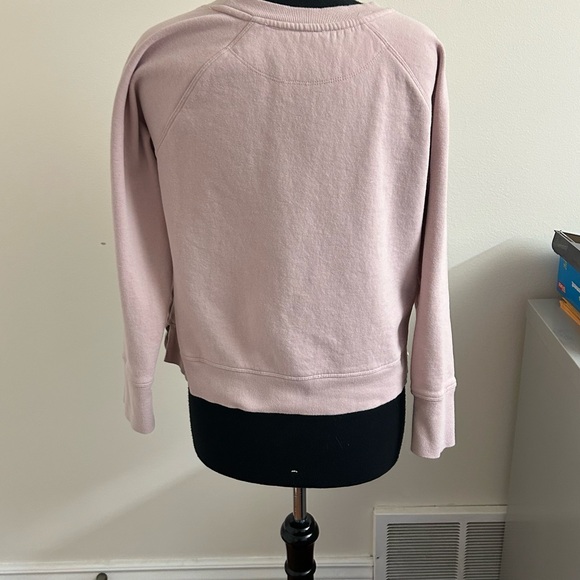 Calvin Klein light pink semi crop sweatshirt,
Size M - Picture 4 of 8
